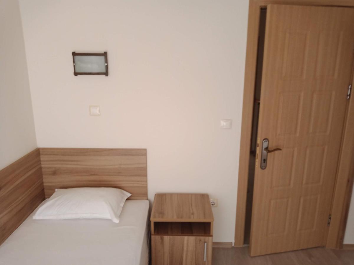 Къмпинг Градина - Garden Beach Apartments Sozopol Bagian luar foto